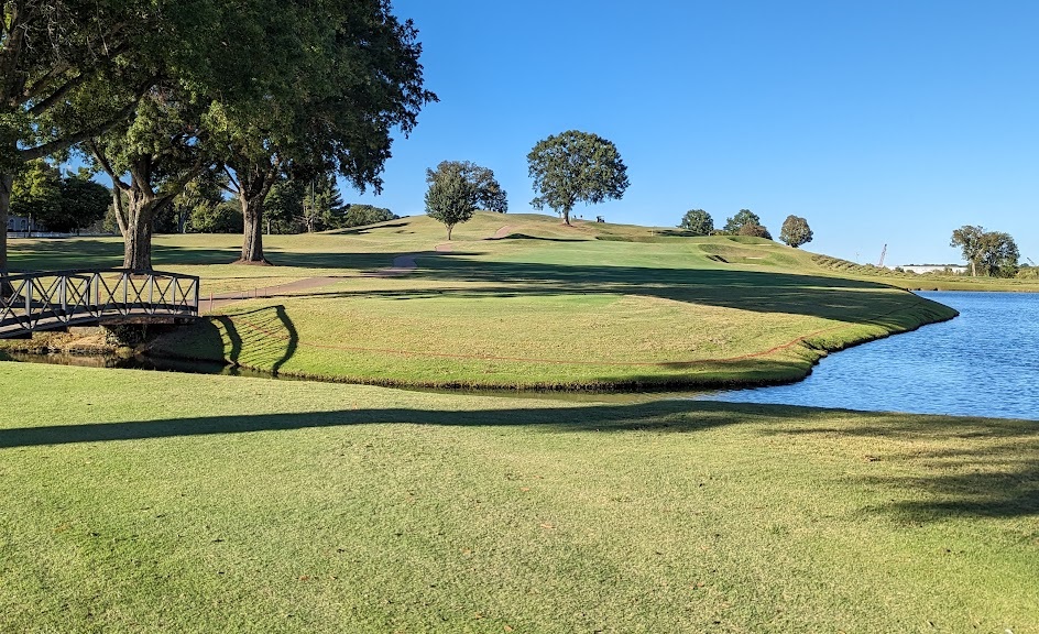 A photo of Chattanooga Golf and Country Club at the seventeenth hole.