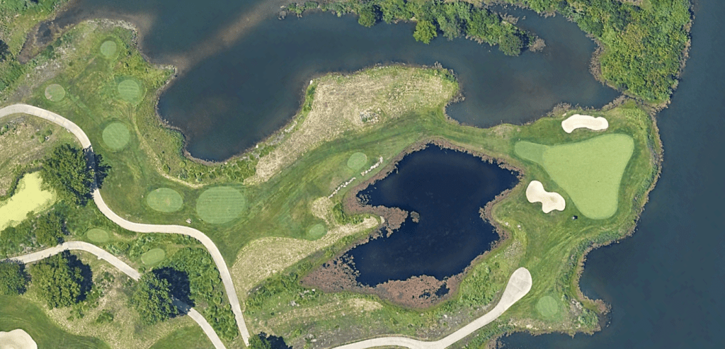 Overhead view of the fifth hole at Victoria National Golf Club