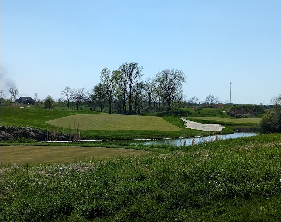 The seventeenth hole at Victoria National Golf Club