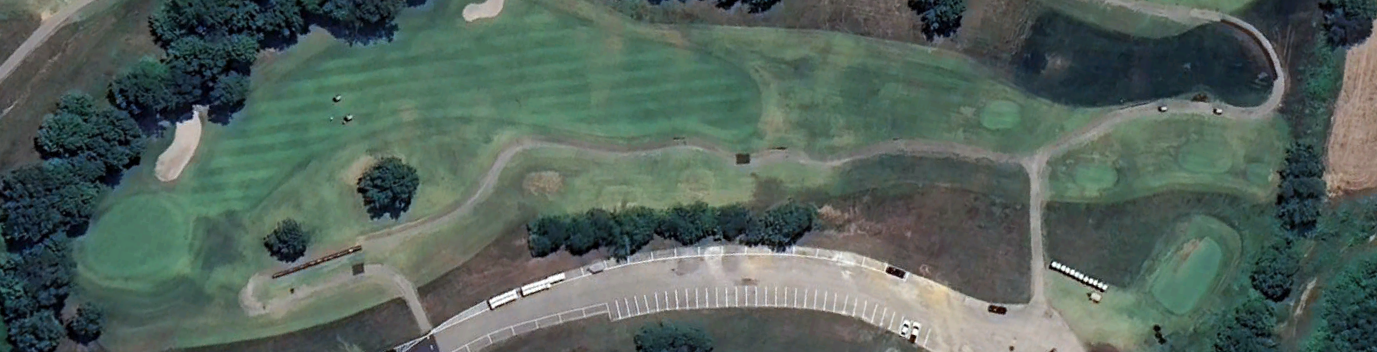 An overhead view of the eleventh hole at Sultan's Run Golf Club