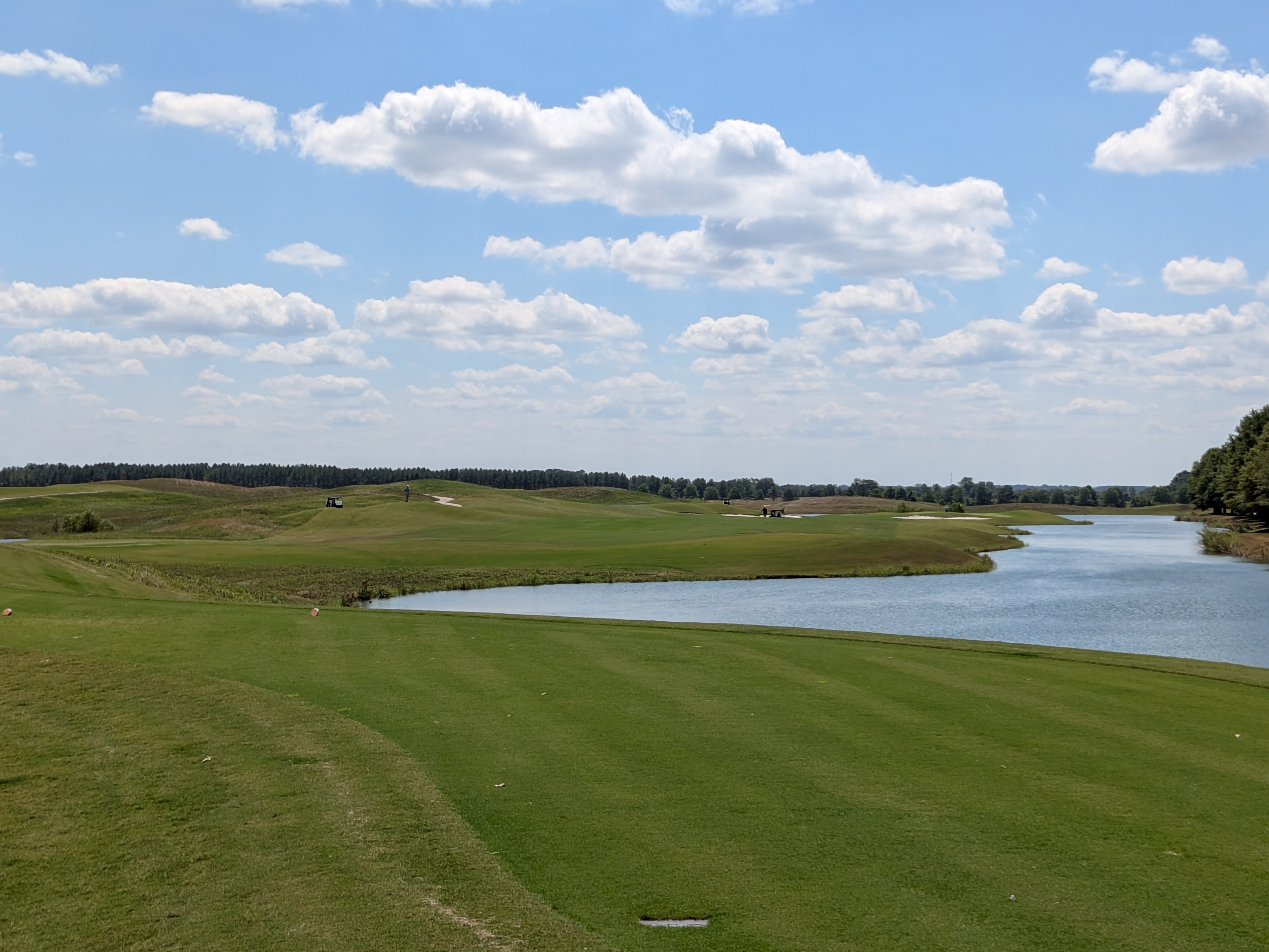 The tee shot at the second hole at The Shoals' Fighting Joe